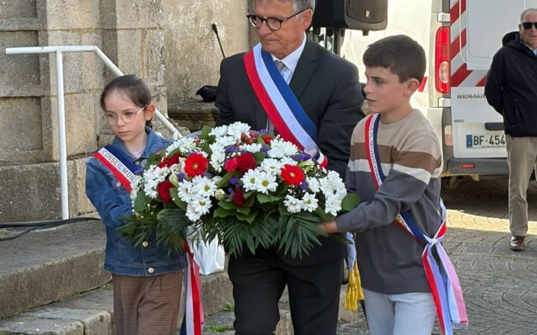 Cérémonie commémorative du 81ème anniversaire de la Victoire du 8 mai